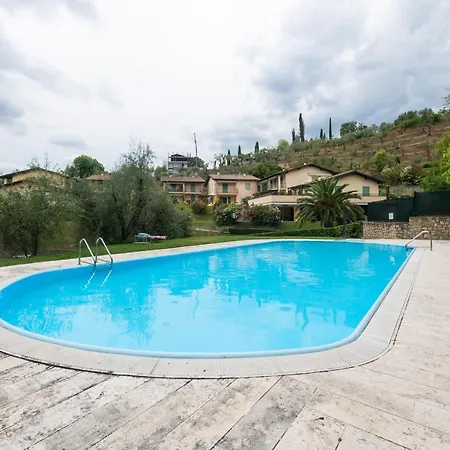 Appartamento Villini Del Vittoriale
